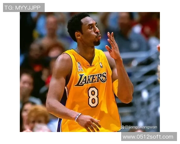 2013年科比对阵猛龙的经典对决回顾与精彩瞬间分析