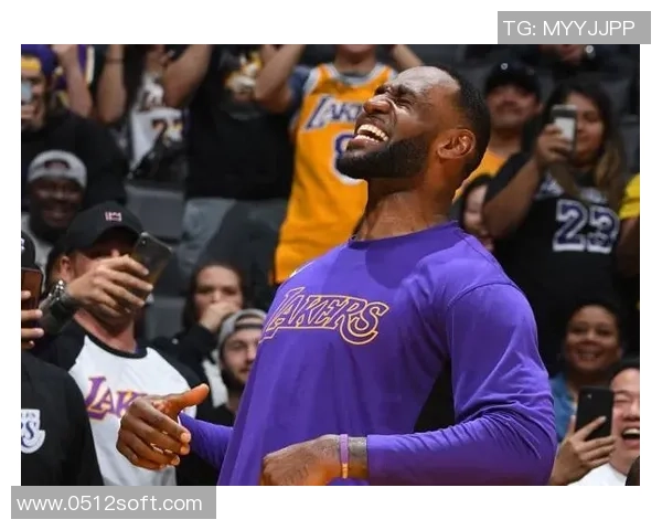 2018年詹姆斯与戴维斯的巅峰对决与篮球传奇的交汇时刻