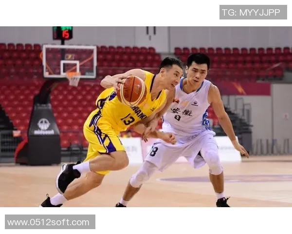 佛山队与文一队激战正酣NBL赛场精彩对决引人瞩目