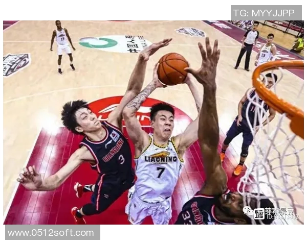 张镇麟：从青涩新星到篮球赛场的璀璨之星的成长之路